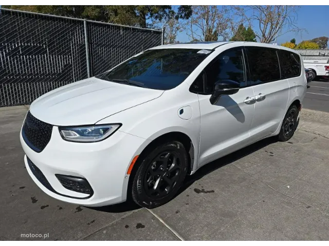 Chrysler Pacifica