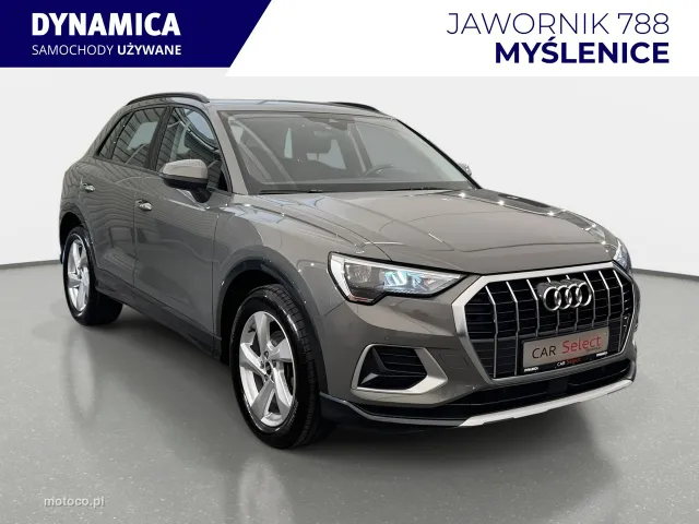 Audi Q3 F3