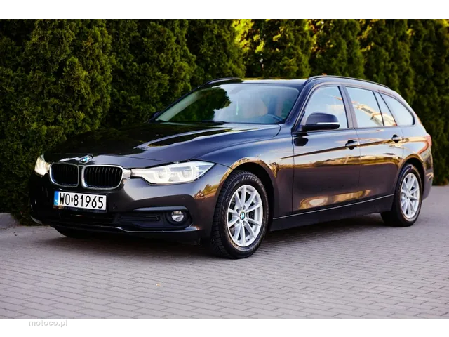 BMW Seria 3 F30 318