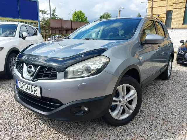 Nissan Qashqai+2