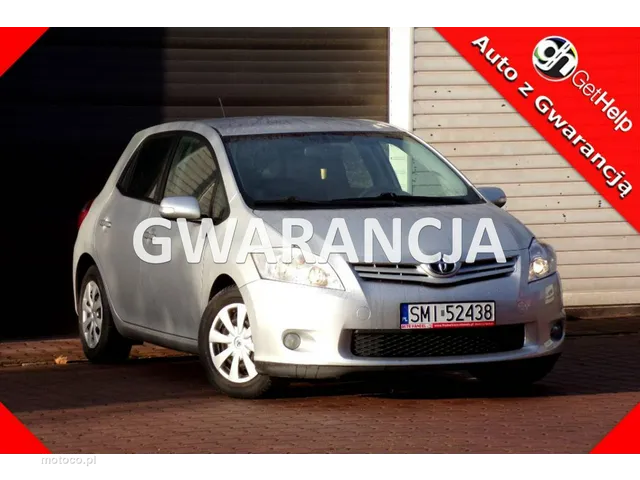 Toyota Auris E150