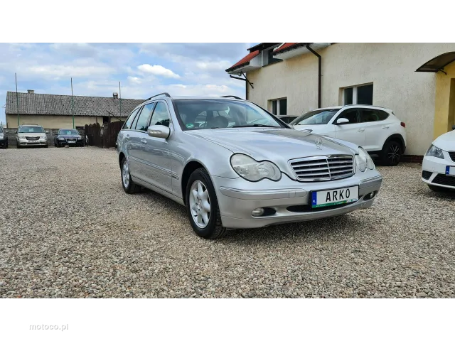 Mercedes-Benz Klasa C W203 C 180