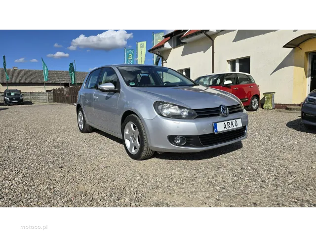 Volkswagen Golf VI