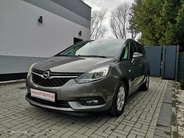 Opel Zafira C Tourer