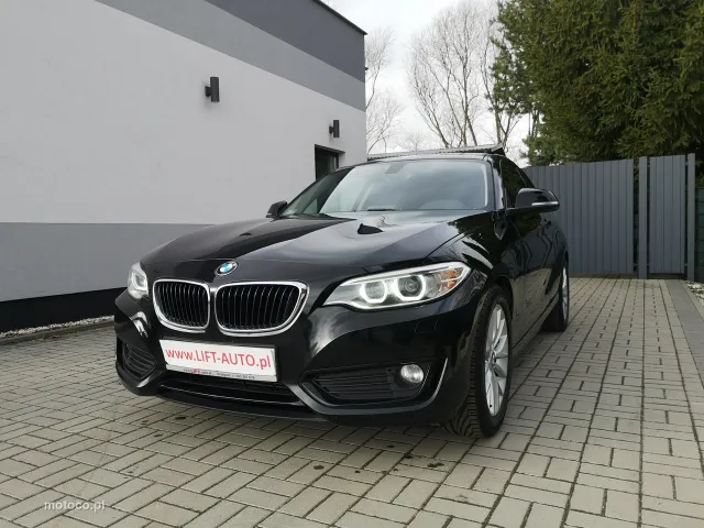 BMW Seria 2 F22 218