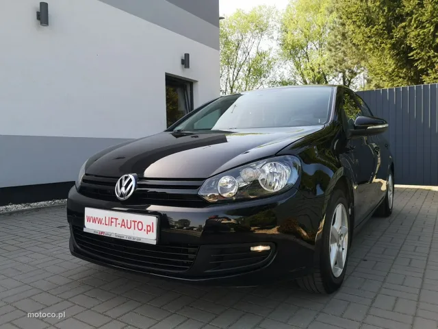 Volkswagen Golf VI