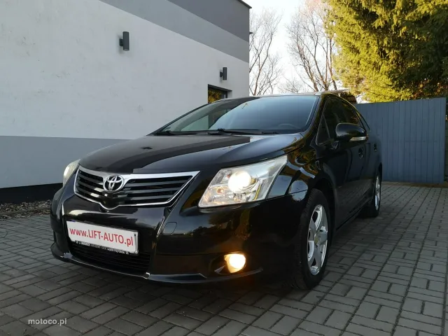 Toyota Avensis T27
