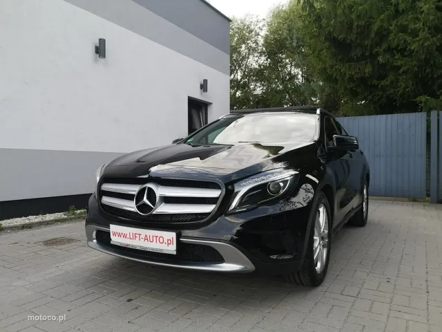 Mercedes-Benz GLA X156 GLA 180
