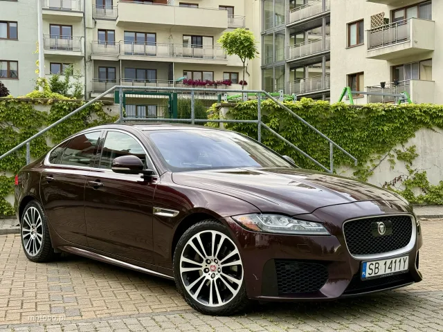 Jaguar XF