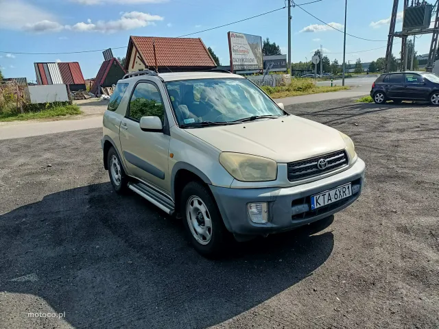 Toyota RAV 4 XA20