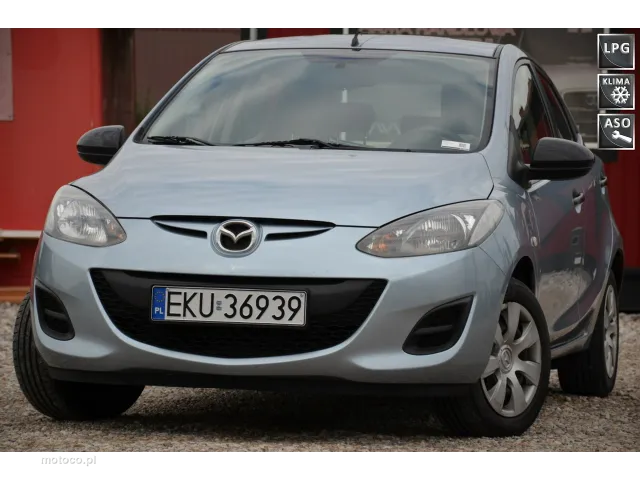 Mazda 2