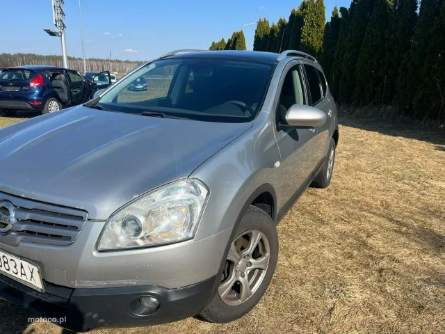 Nissan Qashqai+2