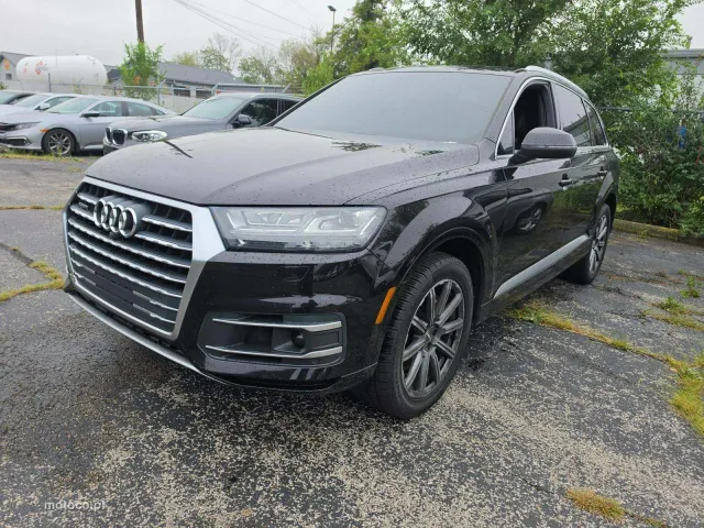 Audi Q7 4M