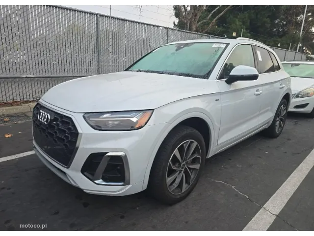 Audi Q3 F3