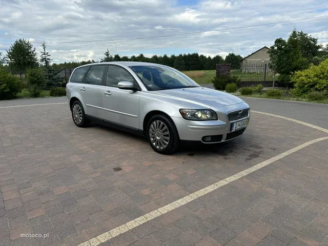 Volvo V50