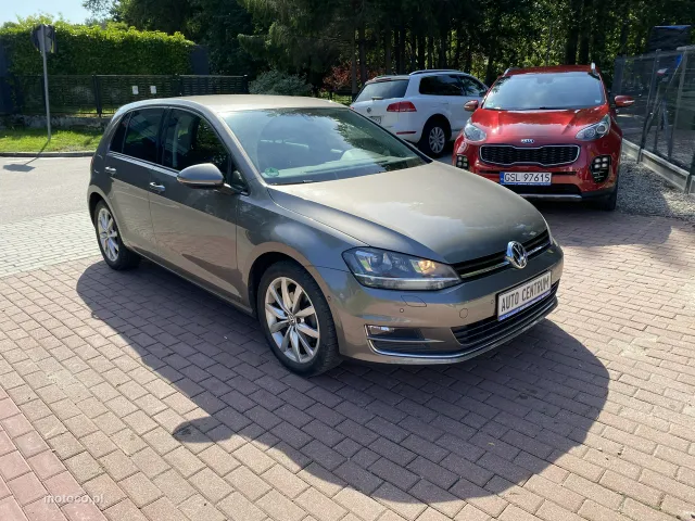 Volkswagen Golf VII