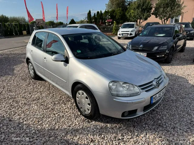 Volkswagen Golf V