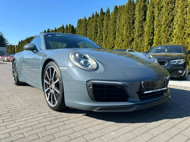 Porsche 911 991