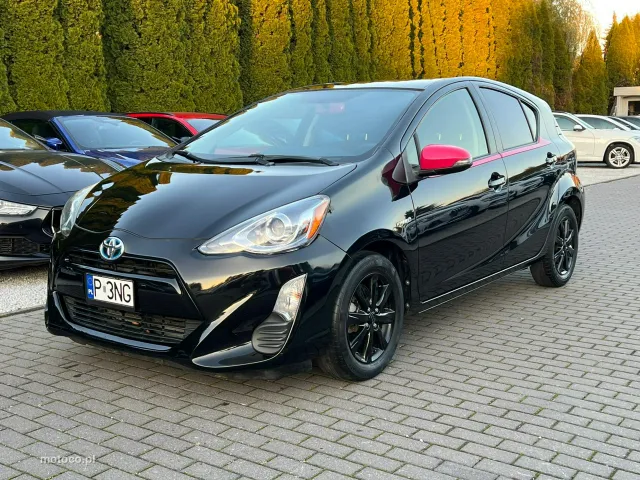 Toyota Prius+ XW50