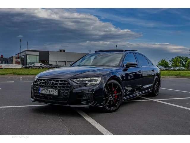 Audi S8